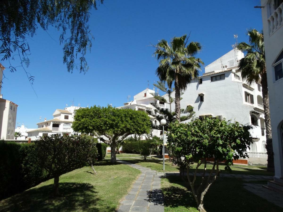 Apartamento Inez Torrevieja Zewnętrze zdjęcie